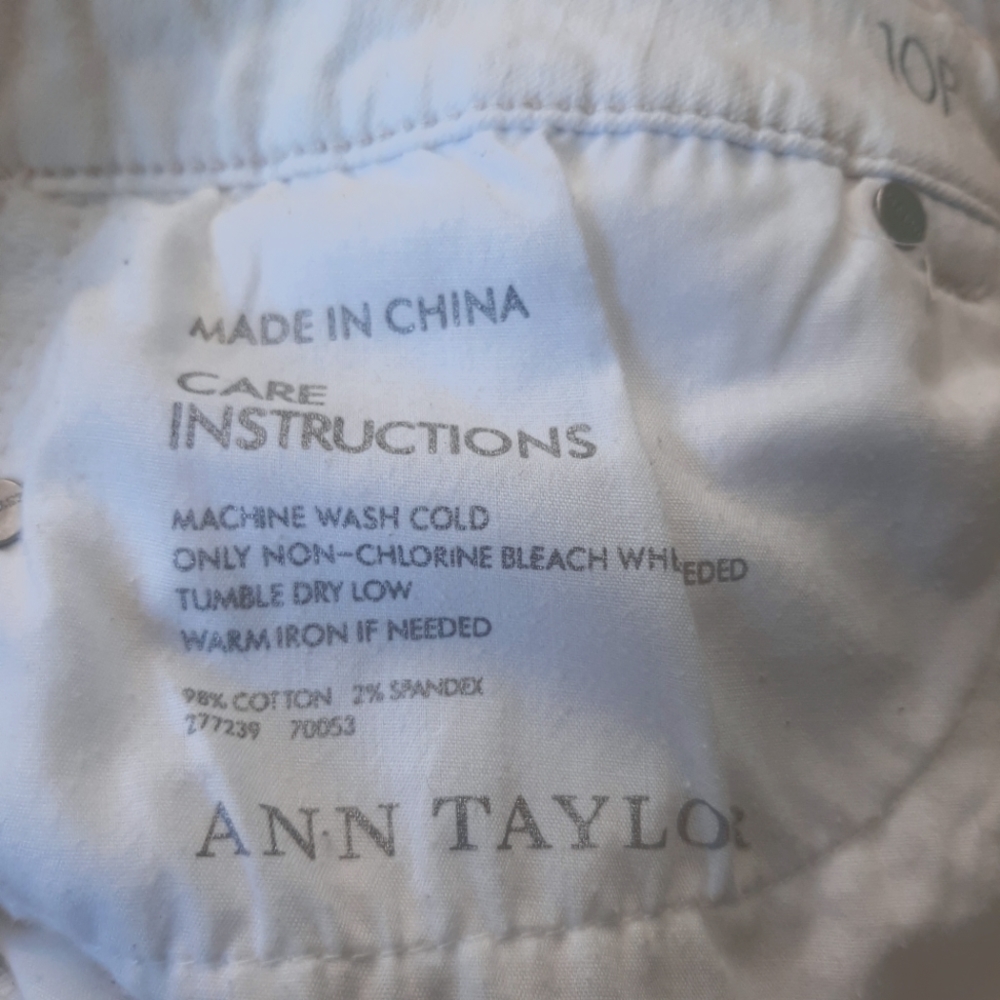 Ann Taylor Y2K Stretchy White Demin Jeans skirt Size 10P EUC - Picture 5 of 7